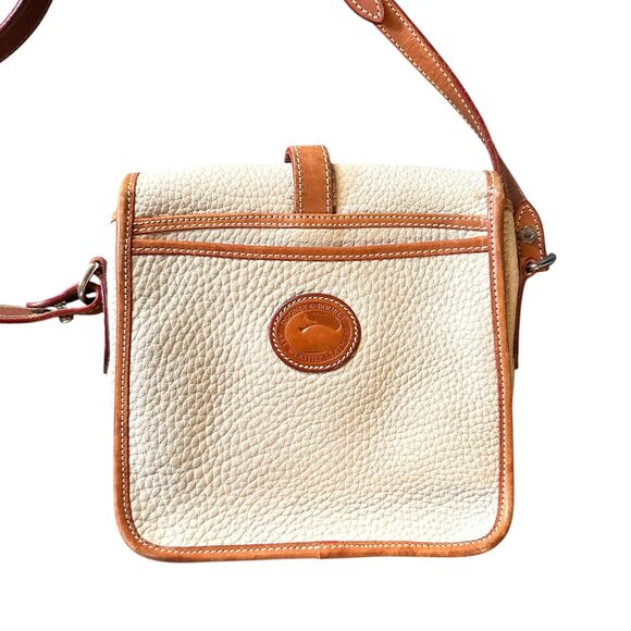 DOONEY &‎ BOURKE Vintage Essex Crossbody Pebbled Cream - Picture 3 of 5